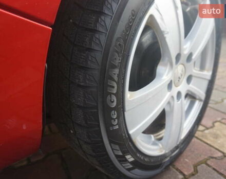 Красный Рено Зое, объемом двигателя 0 л и пробегом 137 тыс. км за 12500 $, фото 63 на Automoto.ua