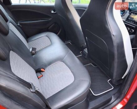 Червоний Рено Зое, об'ємом двигуна 0 л та пробігом 69 тис. км за 12800 $, фото 11 на Automoto.ua