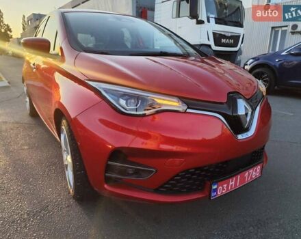 Красный Рено Зое, объемом двигателя 0 л и пробегом 52 тыс. км за 14444 $, фото 6 на Automoto.ua