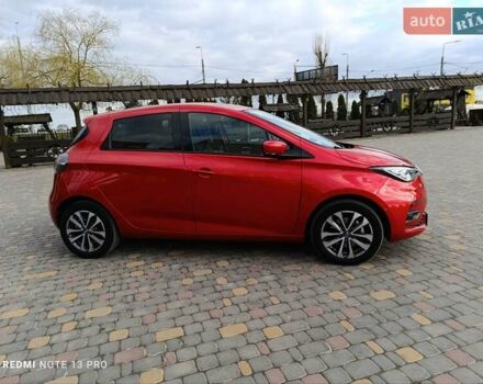 Красный Рено Зое, объемом двигателя 0 л и пробегом 21 тыс. км за 13999 $, фото 14 на Automoto.ua