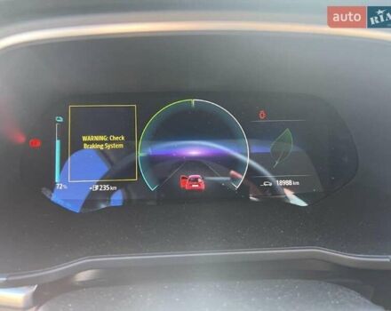 Червоний Рено Зое, об'ємом двигуна 0 л та пробігом 18 тис. км за 10800 $, фото 2 на Automoto.ua