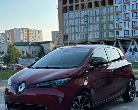 Красный Рено Зое, объемом двигателя 0 л и пробегом 115 тыс. км за 10555 $, фото 1 на Automoto.ua