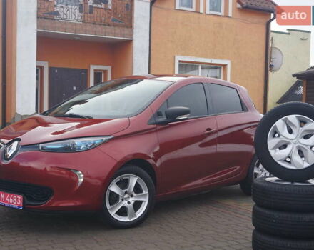 Червоний Рено Зое, об'ємом двигуна 0 л та пробігом 101 тис. км за 9000 $, фото 1 на Automoto.ua