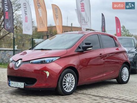 Рено Зое 2018 в Бердичеве на Automoto.ua Красный Рено Зое, объемом двигателя 0 л и пробегом 121 тыс. км за 9455 $, фото 1 на Automoto.ua