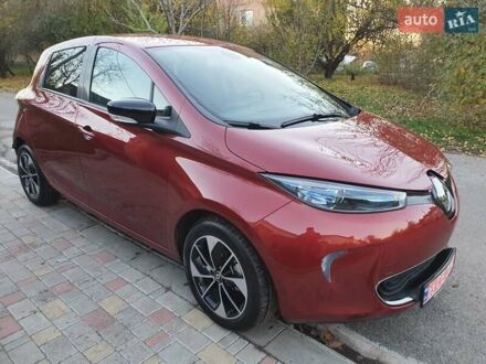 Рено Зое 2018 в Карловке на Automoto.ua Красный Рено Зое, объемом двигателя 0 л и пробегом 80 тыс. км за 10200 $, фото 1 на Automoto.ua