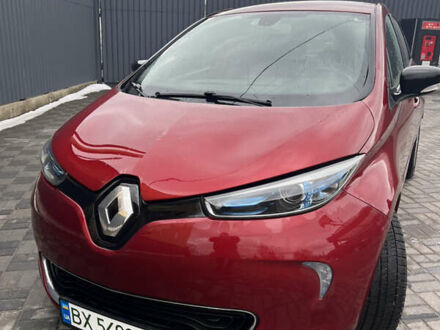 Рено Зое 2018 у Хмельницькому на Automoto.ua Червоний Рено Зое, об'ємом двигуна 0 л та пробігом 140 тис. км за 9100 $, фото 1 на Automoto.ua