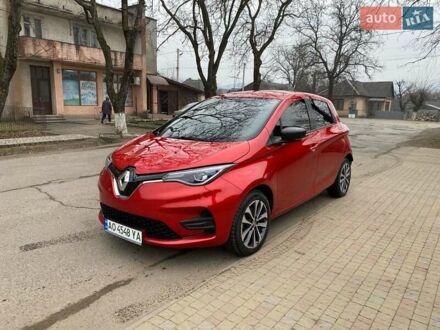 Рено Зое 2020 в Сваляве на Automoto.ua Красный Рено Зое, объемом двигателя 0 л и пробегом 66 тыс. км за 12800 $, фото 1 на Automoto.ua