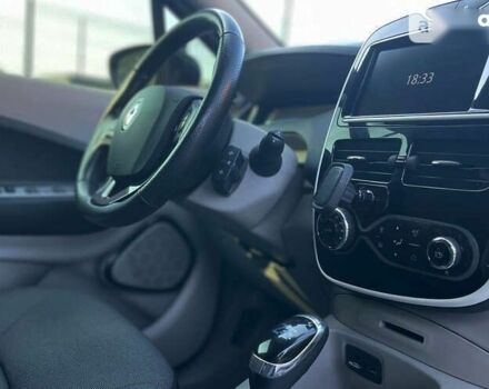 Рено Зое, об'ємом двигуна 0 л та пробігом 58 тис. км за 11300 $, фото 13 на Automoto.ua