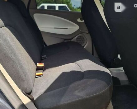 Рено Зое, об'ємом двигуна 0 л та пробігом 116 тис. км за 13499 $, фото 16 на Automoto.ua