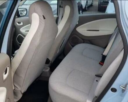 Рено Зое, об'ємом двигуна 0 л та пробігом 118 тис. км за 7700 $, фото 6 на Automoto.ua