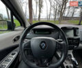 Рено Зое, объемом двигателя 0 л и пробегом 61 тыс. км за 7600 $, фото 16 на Automoto.ua