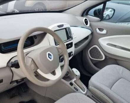 Рено Зое, об'ємом двигуна 0 л та пробігом 118 тис. км за 7700 $, фото 9 на Automoto.ua