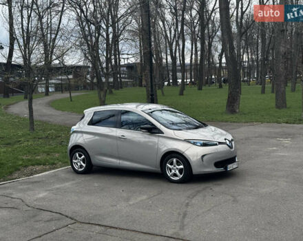 Рено Зое, объемом двигателя 0 л и пробегом 61 тыс. км за 7600 $, фото 2 на Automoto.ua