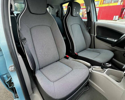 Рено Зое, объемом двигателя 0 л и пробегом 104 тыс. км за 6400 $, фото 13 на Automoto.ua