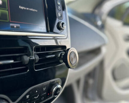 Рено Зое, объемом двигателя 0 л и пробегом 115 тыс. км за 6980 $, фото 14 на Automoto.ua
