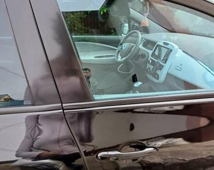 Рено Зое, об'ємом двигуна 0 л та пробігом 99 тис. км за 6900 $, фото 7 на Automoto.ua