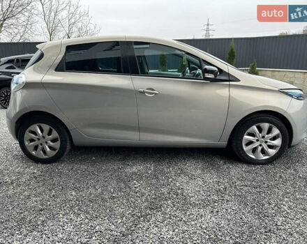 Рено Зое, объемом двигателя 0 л и пробегом 100 тыс. км за 6750 $, фото 1 на Automoto.ua