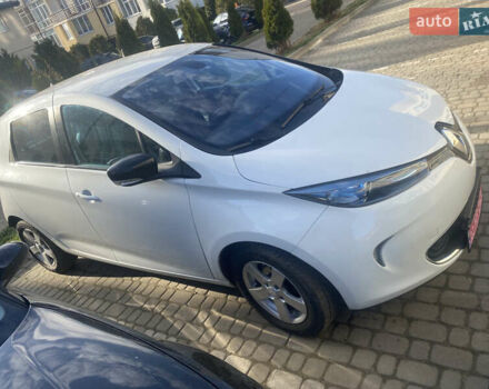 Рено Зое, об'ємом двигуна 0 л та пробігом 90 тис. км за 7099 $, фото 2 на Automoto.ua