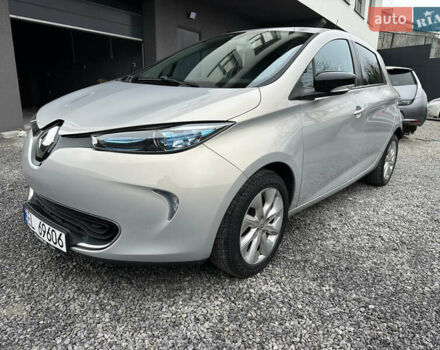 Рено Зое, объемом двигателя 0 л и пробегом 100 тыс. км за 6750 $, фото 5 на Automoto.ua