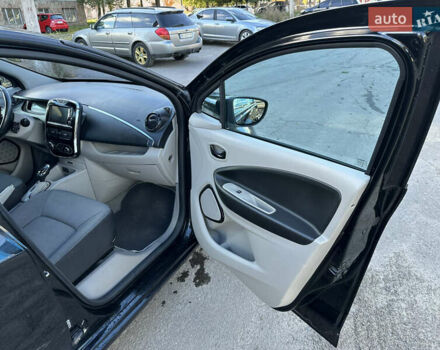 Рено Зое 2015 в Дубно на Automoto.ua Рено Зое, объемом двигателя 0 л и пробегом 90 тыс. км за 6900 $, фото 22 на Automoto.ua