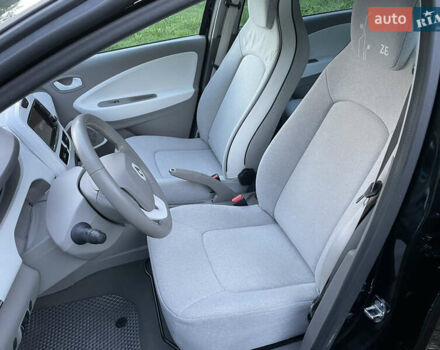 Рено Зое, об'ємом двигуна 0 л та пробігом 145 тис. км за 7299 $, фото 17 на Automoto.ua