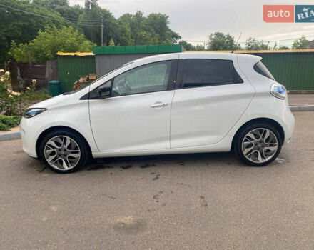 Рено Зое, объемом двигателя 0 л и пробегом 50 тыс. км за 7999 $, фото 5 на Automoto.ua