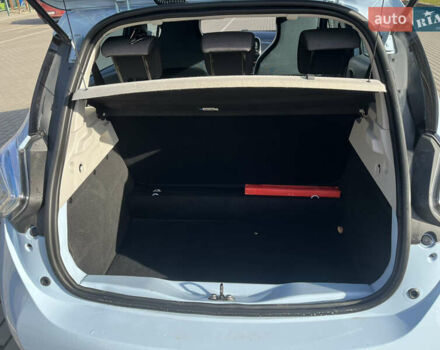 Рено Зое, объемом двигателя 0 л и пробегом 171 тыс. км за 6499 $, фото 4 на Automoto.ua