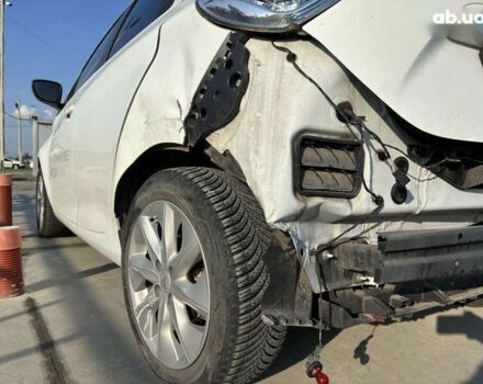 Рено Зое, объемом двигателя 0 л и пробегом 68 тыс. км за 4900 $, фото 12 на Automoto.ua