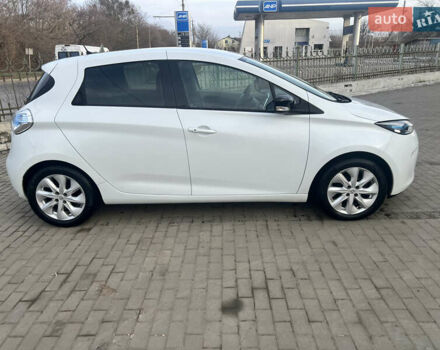 Рено Зое, об'ємом двигуна 0 л та пробігом 40 тис. км за 7300 $, фото 6 на Automoto.ua