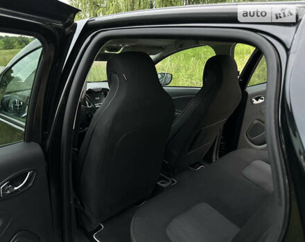 Рено Зое, объемом двигателя 0 л и пробегом 114 тыс. км за 12900 $, фото 24 на Automoto.ua
