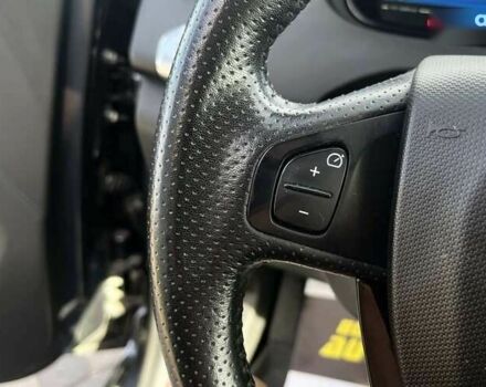 Рено Зое, объемом двигателя 0 л и пробегом 48 тыс. км за 11500 $, фото 14 на Automoto.ua