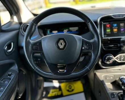 Рено Зое, объемом двигателя 0 л и пробегом 143 тыс. км за 8999 $, фото 13 на Automoto.ua