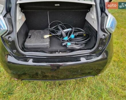 Рено Зое, объемом двигателя 0 л и пробегом 32 тыс. км за 9650 $, фото 25 на Automoto.ua