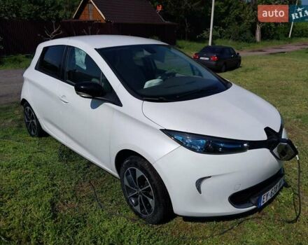 Рено Зое, объемом двигателя 0 л и пробегом 91 тыс. км за 9800 $, фото 2 на Automoto.ua