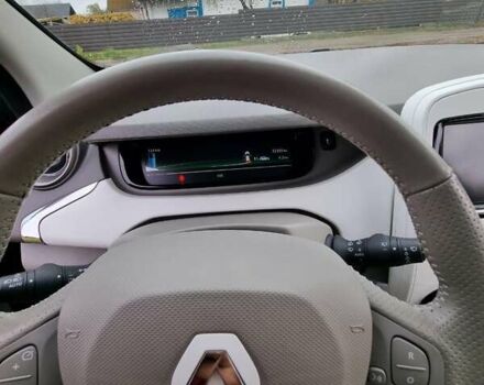 Рено Зое, объемом двигателя 0 л и пробегом 32 тыс. км за 9650 $, фото 22 на Automoto.ua