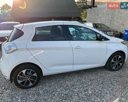 Рено Зое, объемом двигателя 0 л и пробегом 138 тыс. км за 8699 $, фото 7 на Automoto.ua
