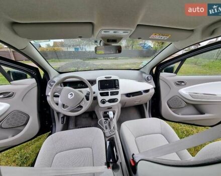 Рено Зое, объемом двигателя 0 л и пробегом 32 тыс. км за 9650 $, фото 13 на Automoto.ua