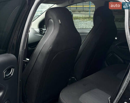 Рено Зое, объемом двигателя 0 л и пробегом 130 тыс. км за 10500 $, фото 13 на Automoto.ua
