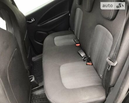 Рено Зое, об'ємом двигуна 0 л та пробігом 108 тис. км за 11500 $, фото 10 на Automoto.ua