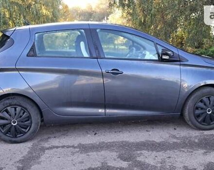 Рено Зое, объемом двигателя 0 л и пробегом 104 тыс. км за 9600 $, фото 3 на Automoto.ua