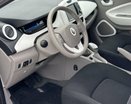 Рено Зое, объемом двигателя 0 л и пробегом 126 тыс. км за 8700 $, фото 14 на Automoto.ua