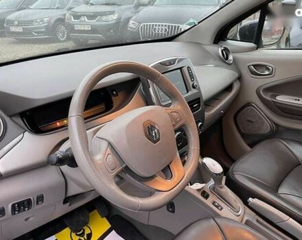 Рено Зое, объемом двигателя 0 л и пробегом 67 тыс. км за 10300 $, фото 9 на Automoto.ua