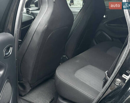 Рено Зое, объемом двигателя 0 л и пробегом 130 тыс. км за 10500 $, фото 12 на Automoto.ua