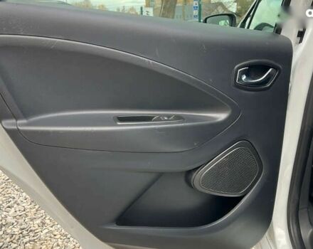 Рено Зое, объемом двигателя 0 л и пробегом 140 тыс. км за 9300 $, фото 22 на Automoto.ua