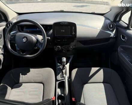 Рено Зое, объемом двигателя 0 л и пробегом 118 тыс. км за 8900 $, фото 6 на Automoto.ua