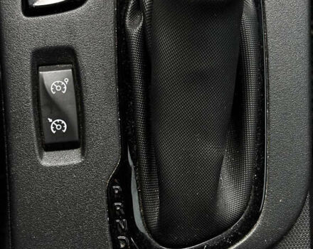 Рено Зое, объемом двигателя 0 л и пробегом 130 тыс. км за 10500 $, фото 10 на Automoto.ua