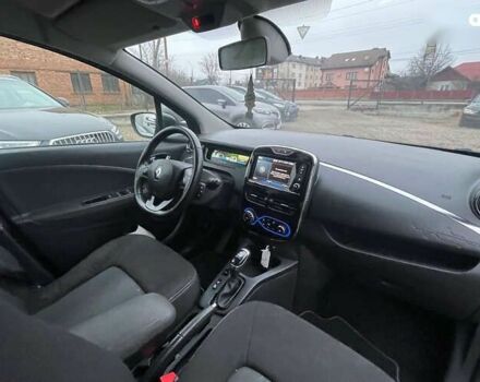 Рено Зое, объемом двигателя 0 л и пробегом 81 тыс. км за 9799 $, фото 17 на Automoto.ua