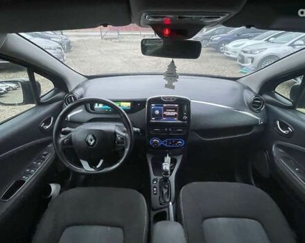 Рено Зое, объемом двигателя 0 л и пробегом 81 тыс. км за 9799 $, фото 16 на Automoto.ua