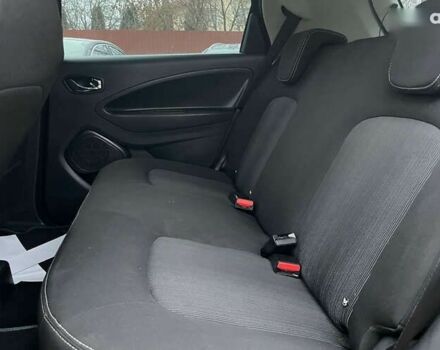 Рено Зое, объемом двигателя 0 л и пробегом 81 тыс. км за 9799 $, фото 11 на Automoto.ua