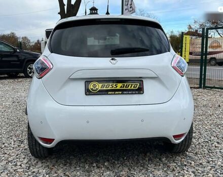 Рено Зое, объемом двигателя 0 л и пробегом 140 тыс. км за 8900 $, фото 4 на Automoto.ua